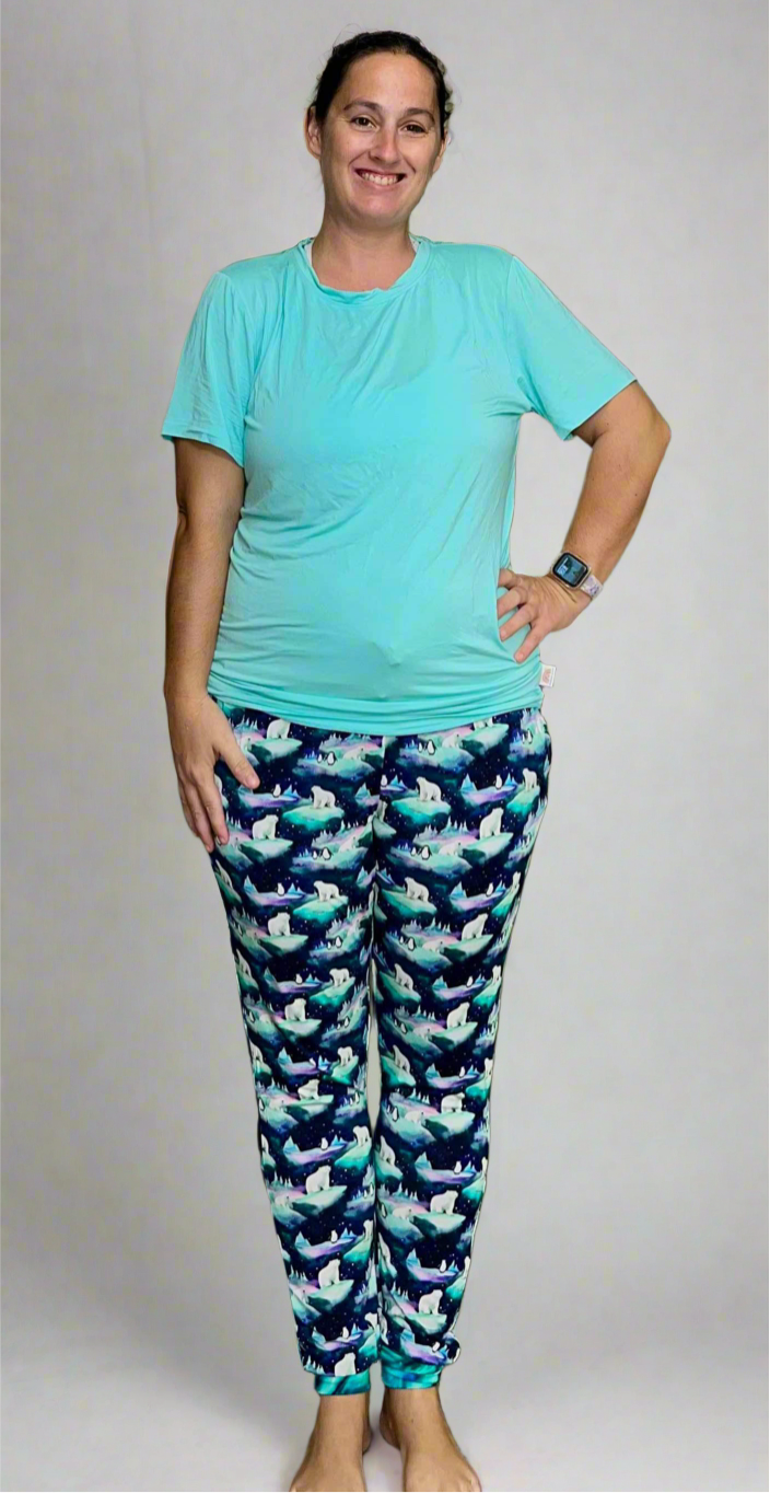 Aurora Bearealis Woman’s Joggers