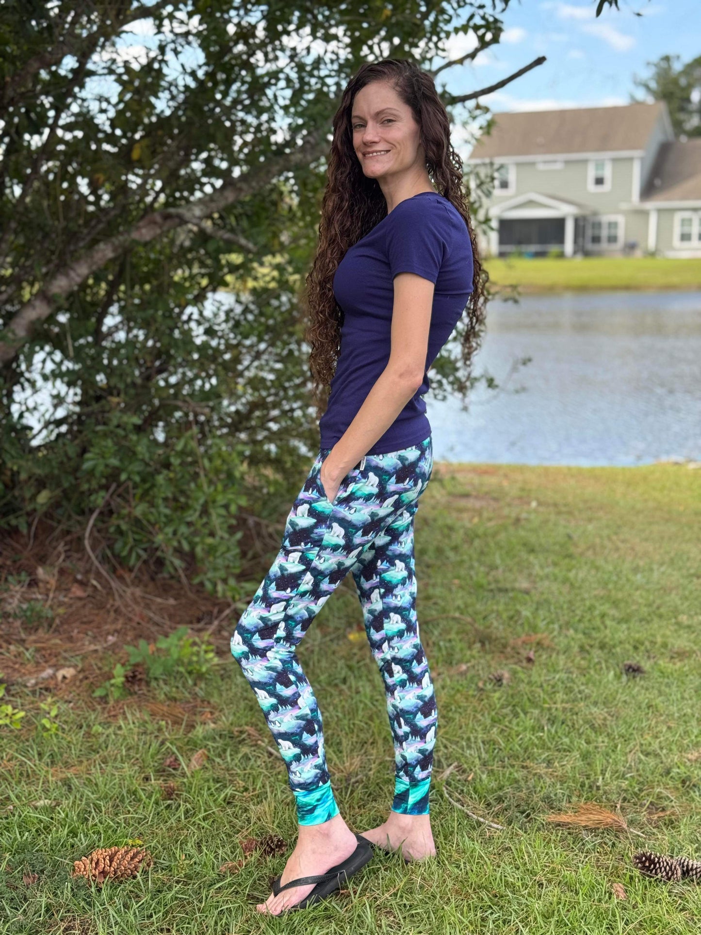 Aurora Bearealis Woman’s Joggers