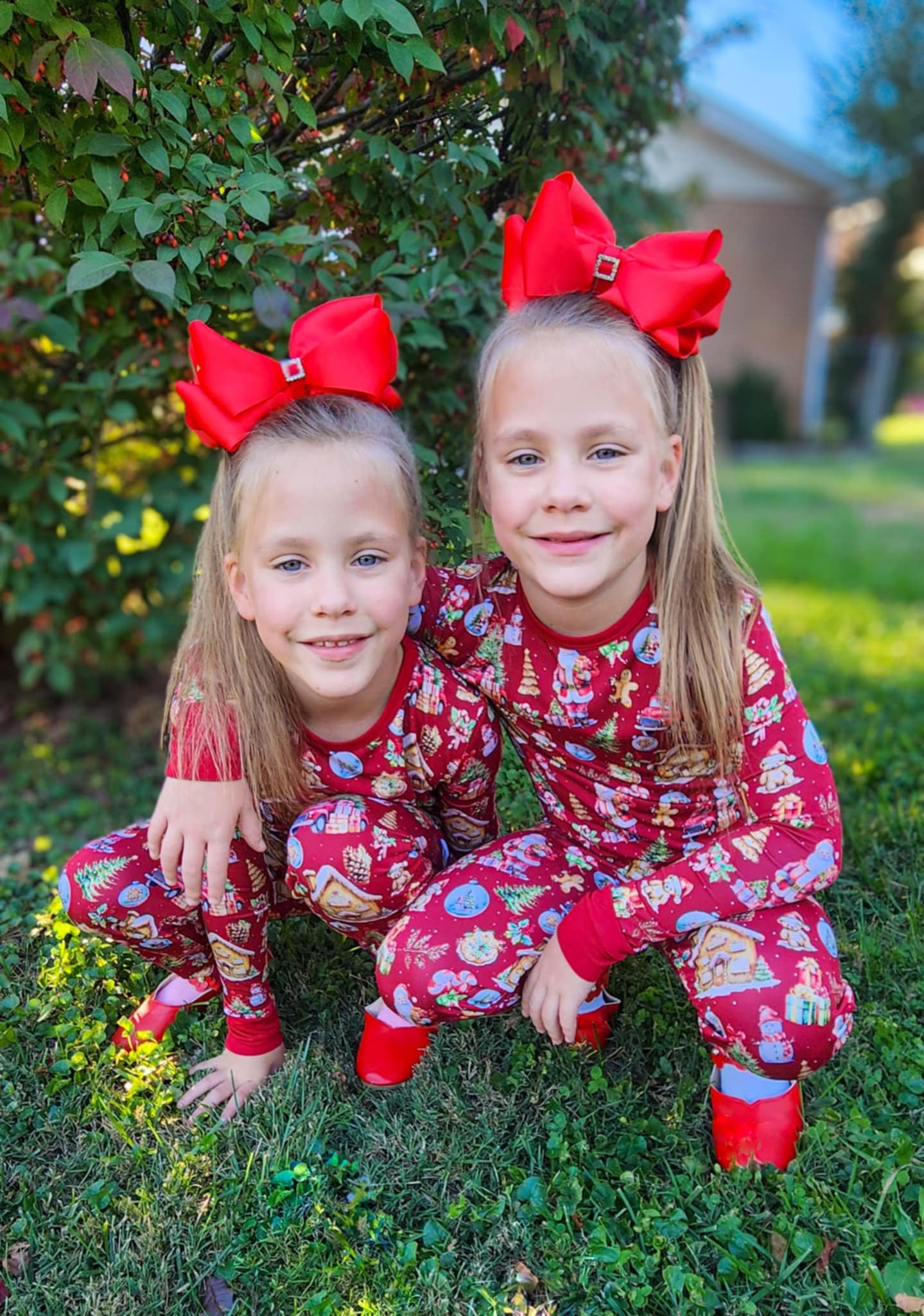 Classic Santa Two-Piece Pajamas