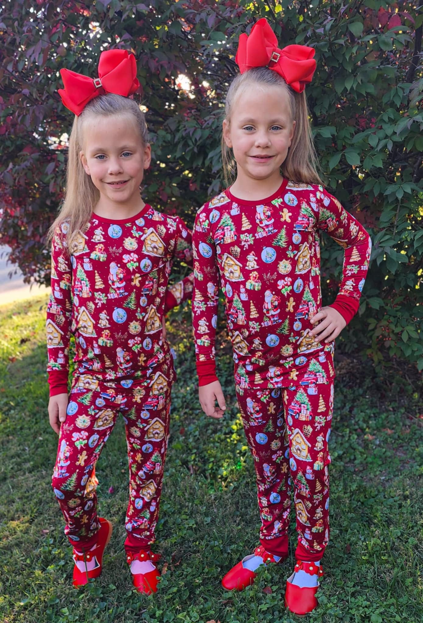 Classic Santa Two-Piece Pajamas